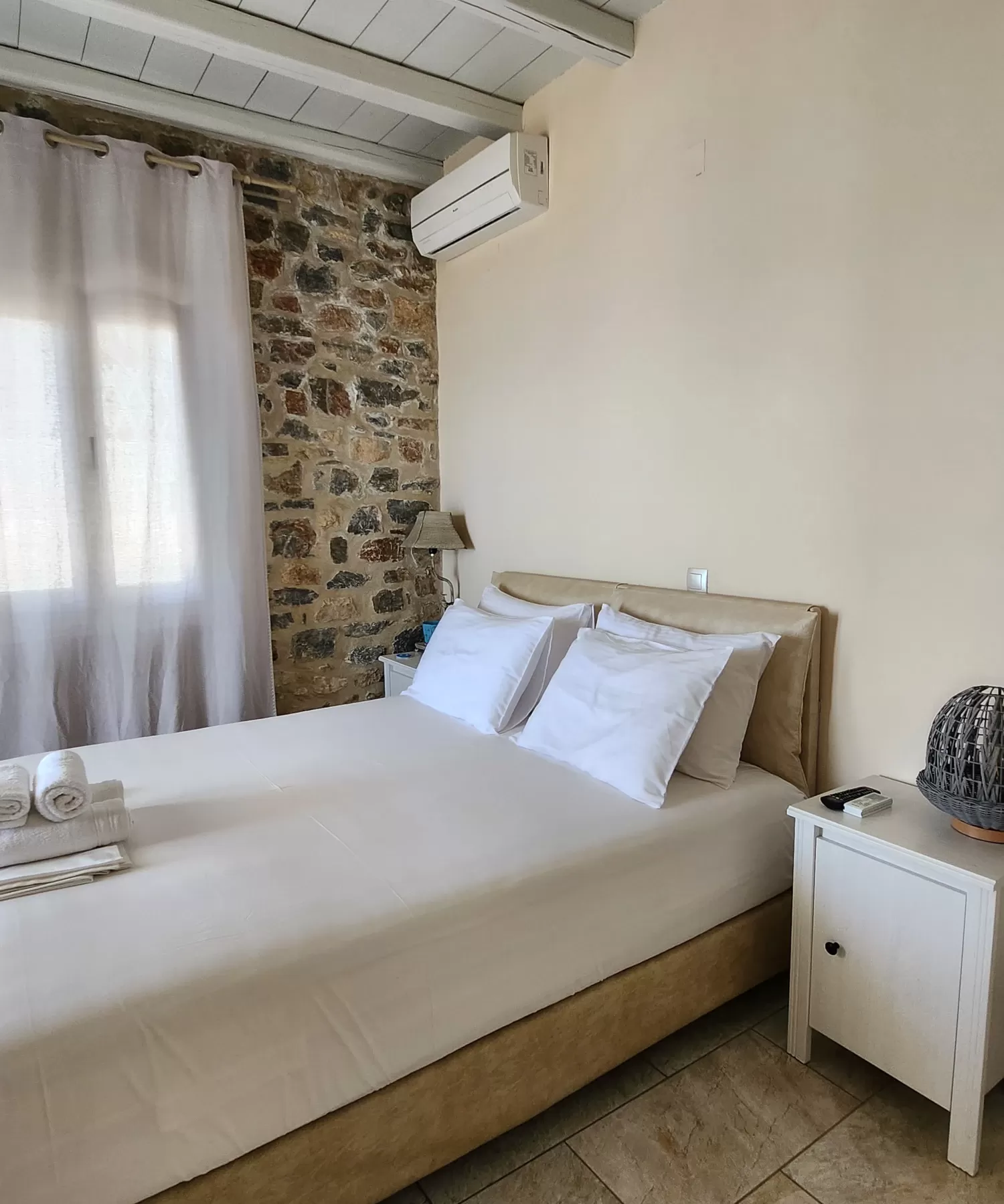 camere iraklia